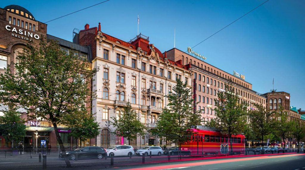 Skandinaavinen lähestymistapa palveluun: vaikutelmia Hotel-Casino Helsingistä