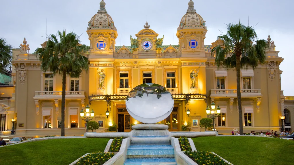 Klassikoita Ranskan Rivieralla: Casino de Monte-Carlon historia